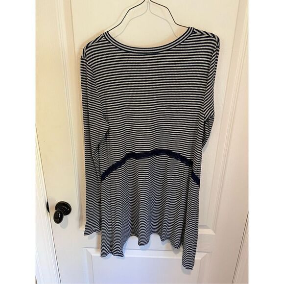 Red Camel Knit Top Long Sleeve Lace Trim Navy and White Striped Women's XLarge - Picture 3 of 8